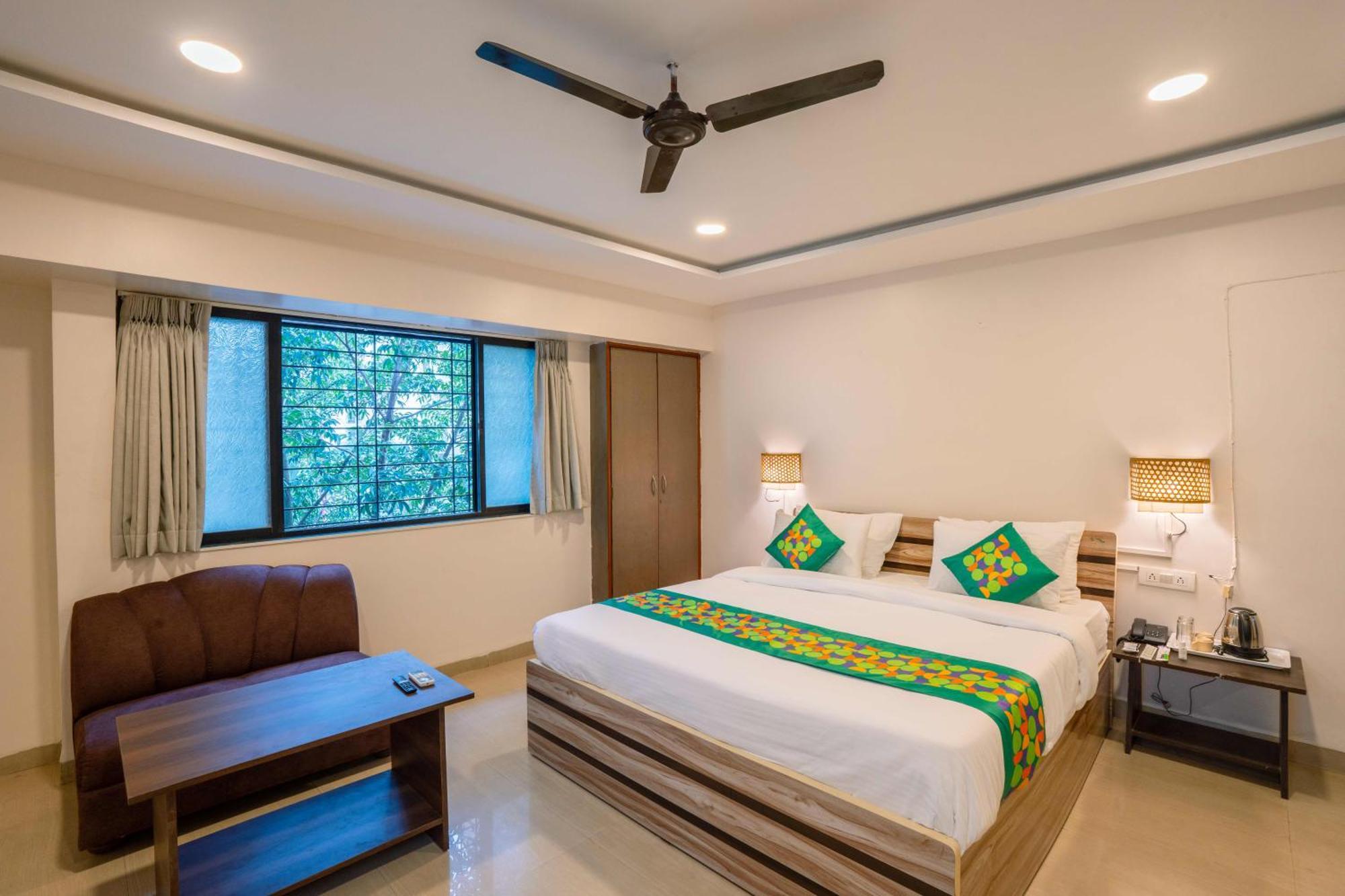 Treebo Royal Comfort Atithi Pune Exterior photo